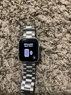 Iwatch SE2 44mm = $40