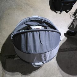 portable baby bassinet / dome sleeper Fisher Price