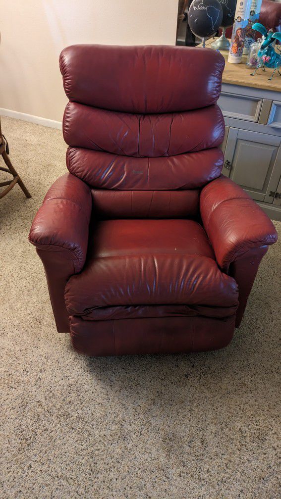 Lazyboy Red Recliner