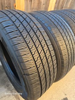 275/60R20 Goodyear wangler Territory