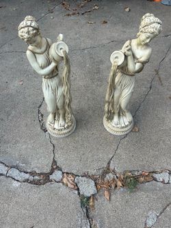 Vintage 1959 Universal Statuary Corp. Chalk Ware Statue Of Roman Woman