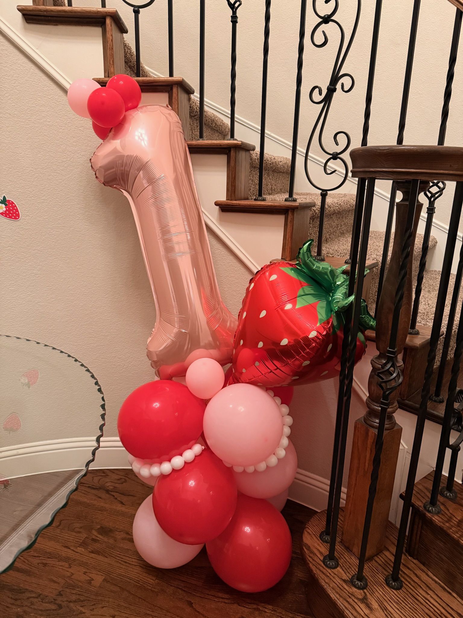 Ballon arch and 1year Old Ballon Bouquet 