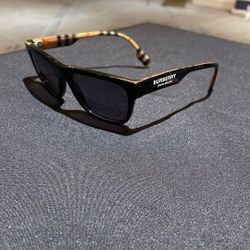 Designer Sunglasses (Burberry)