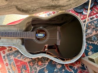 Ibanez V70CE-BK Acoustic/ Electric guitar with case and accessories