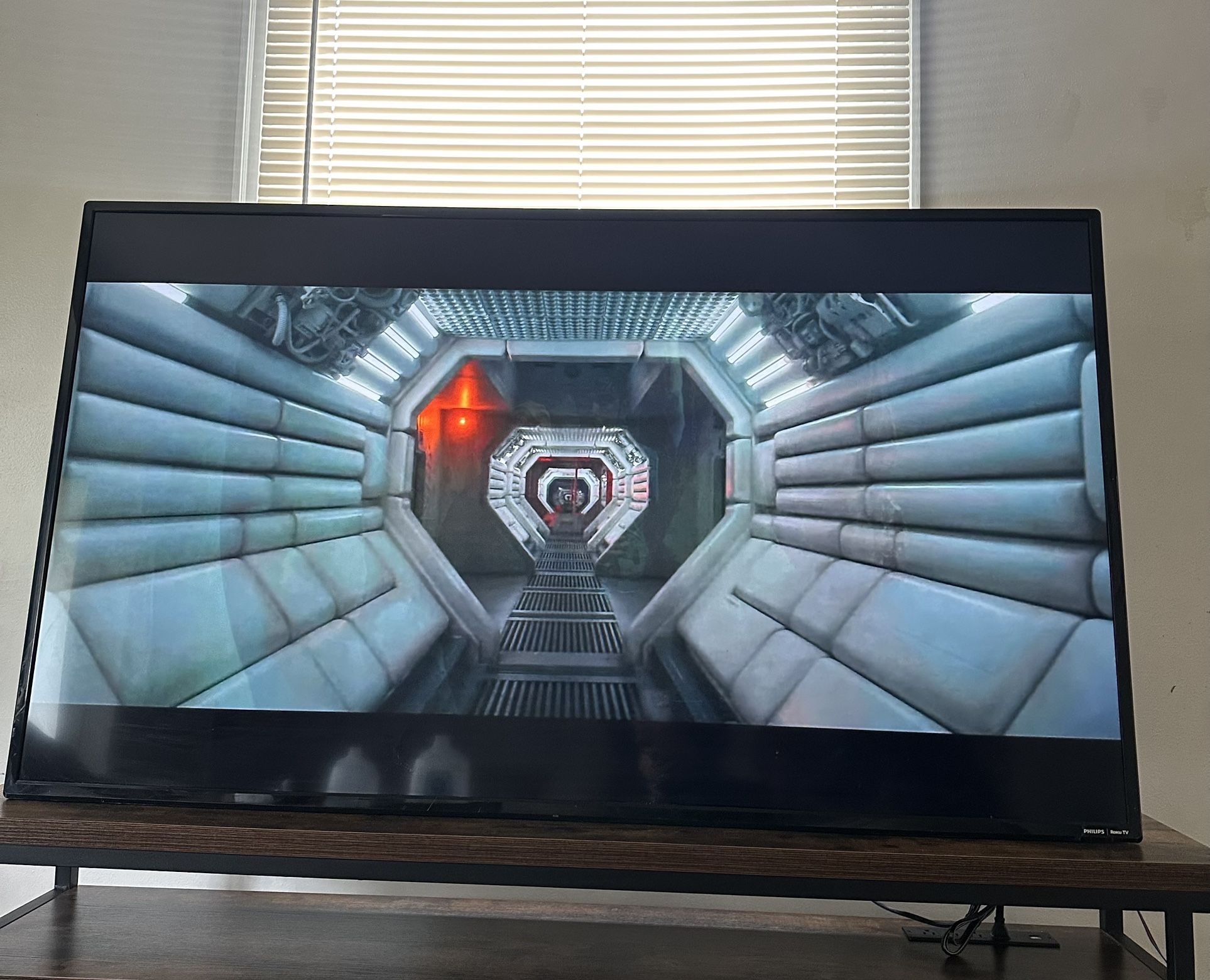 65” Philips Roku Smart Tv