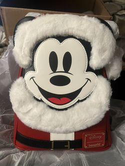 Loungefly Santa Mickey. Limited addition.