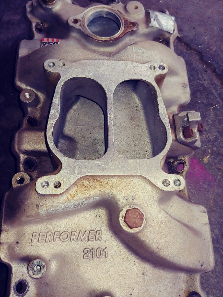 Elderbrock Performer 2101