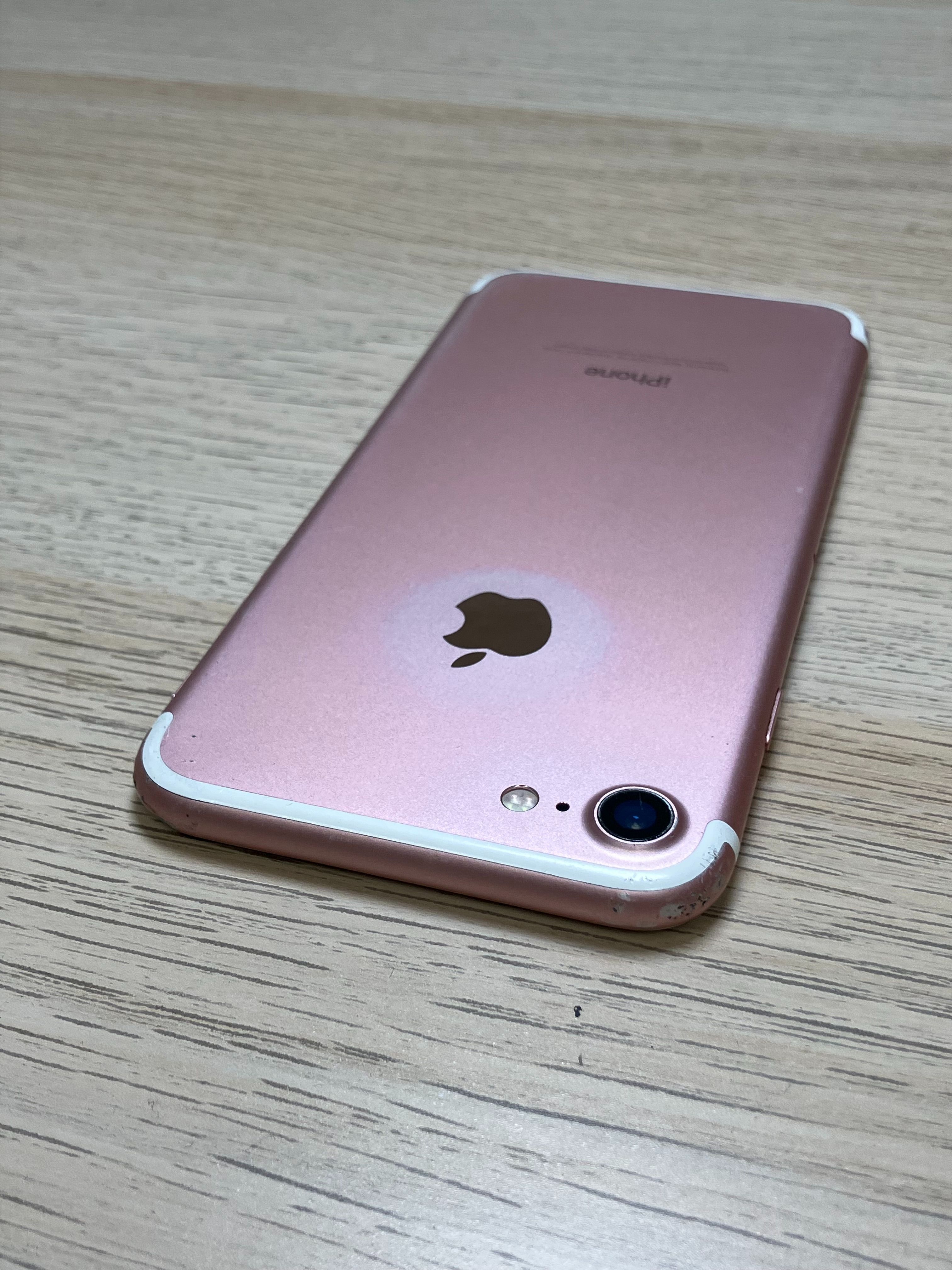 iPhone 7 - AT&T/Cricket - 128GB 