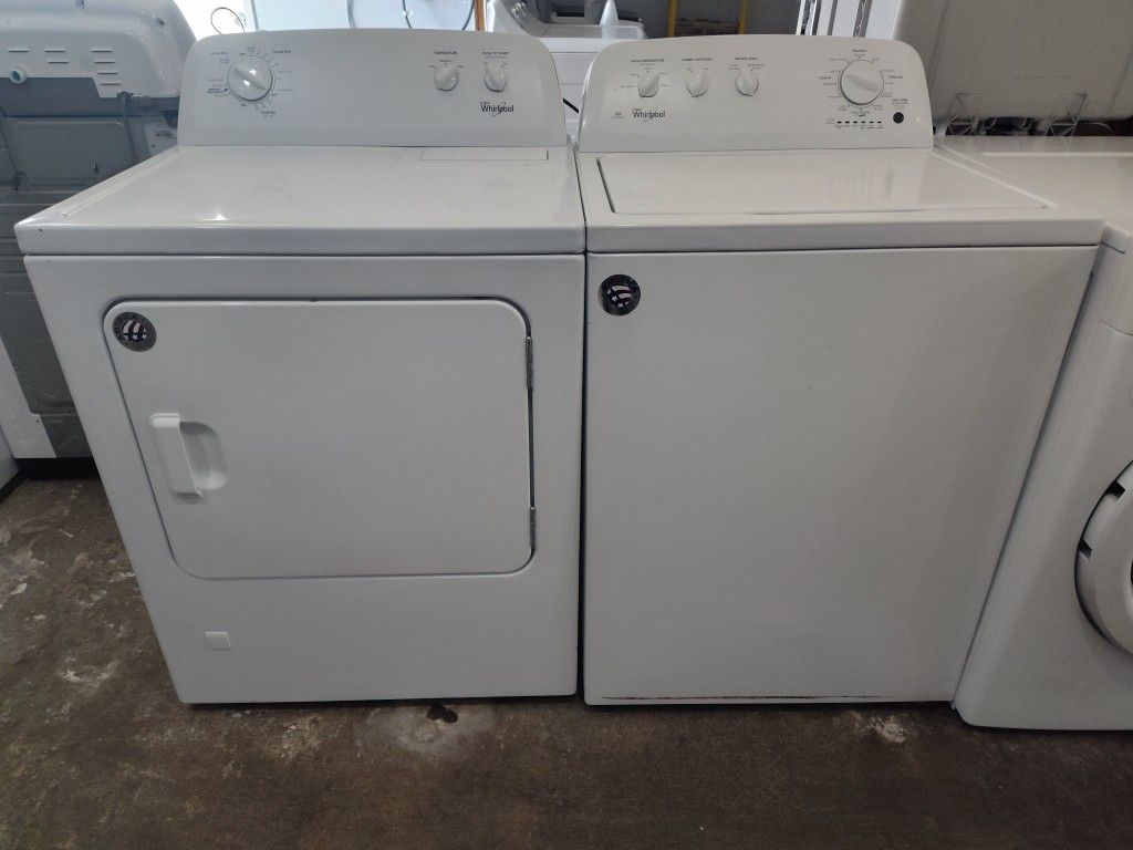 Newer Model Whirlpool Top Load Washer Machine & Matching GAS Dryer Set