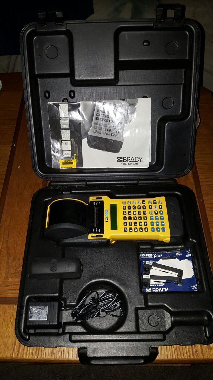 BRADY I.D. PRO LABEL MAKER - LIKE NEW/NEVER USED!