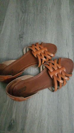 Brown Sandals size 6