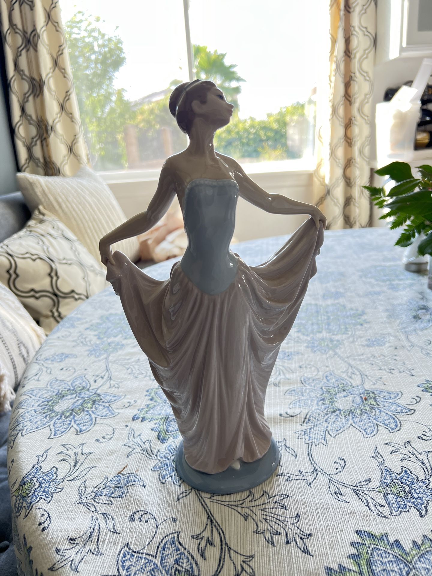 Lladro Figurine Ballerina