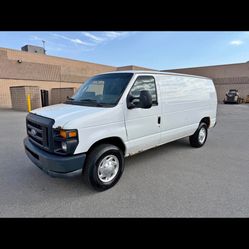 2011 Ford E-250