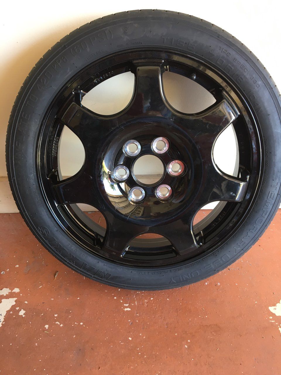 Cadillac SRX 20102015 Full Spare & Tire kit for Sale in Savannah, GA