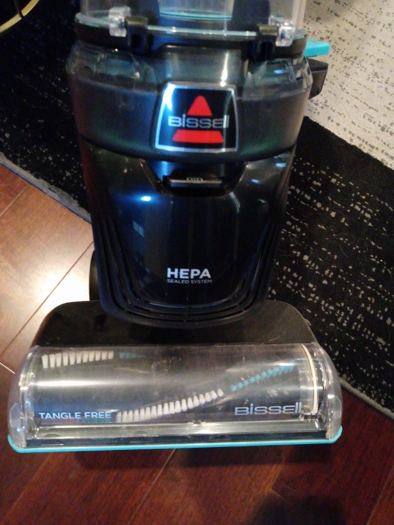 BISSELL HEPA MULTI CLEAN VACUUM