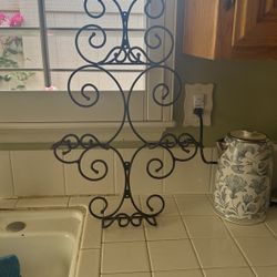 Metal Wall Plates Holder 