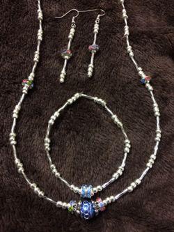 Set of beautiful jewelry