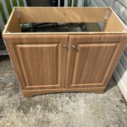 Bathroom Cabinet 36x19