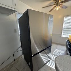 Samsung 30 cu. ft. Bespoke 3-Door French Door Refrigerator with Beverage Center