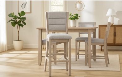 BRAND NEW 6 COUNTER HEIGHT STOOLS