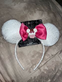 Minnie Mouse headband