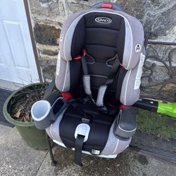 Graco Child Car Seat