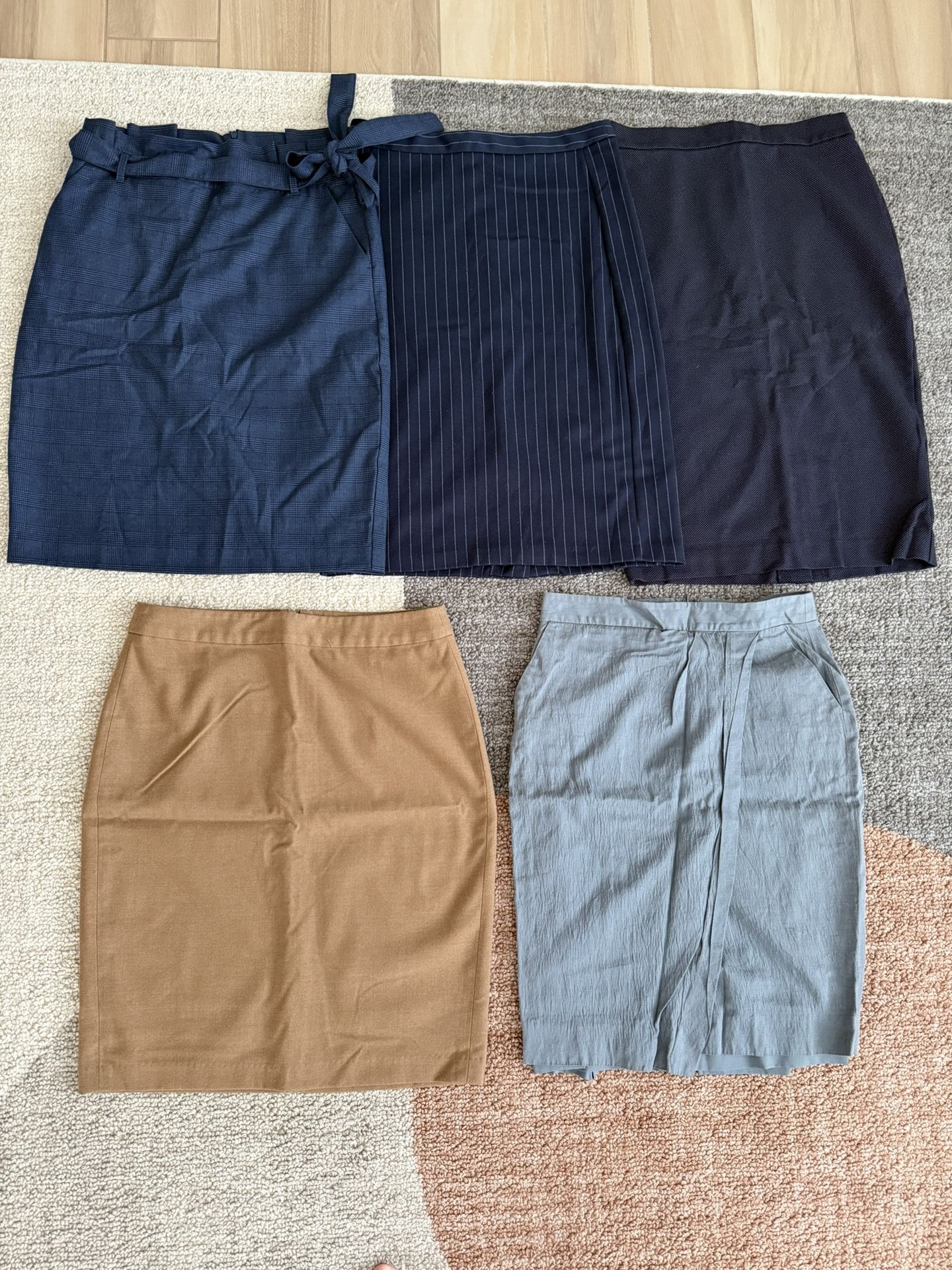 Women’s Pencil Skirts Size 4