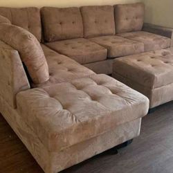 New Heights Taupe Reversible Sectional with Storage Ottoman 