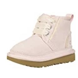 Nude Light Pink Uggs Size 6