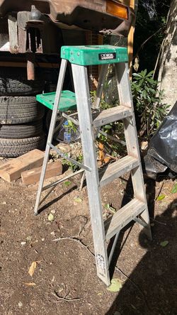 Gorilla ladders Aluminum Step Ladder