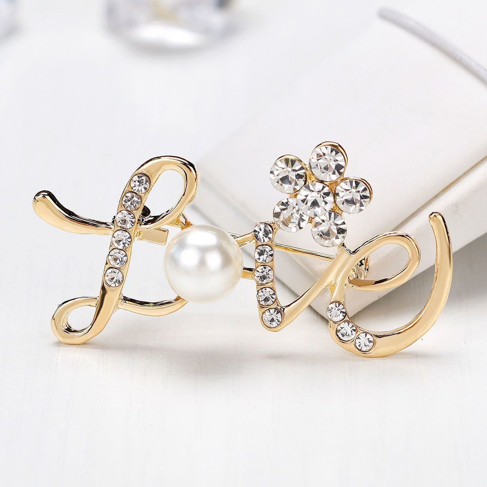 Fashion 3D Love Pendant Pin Brooch-Gold Color 
