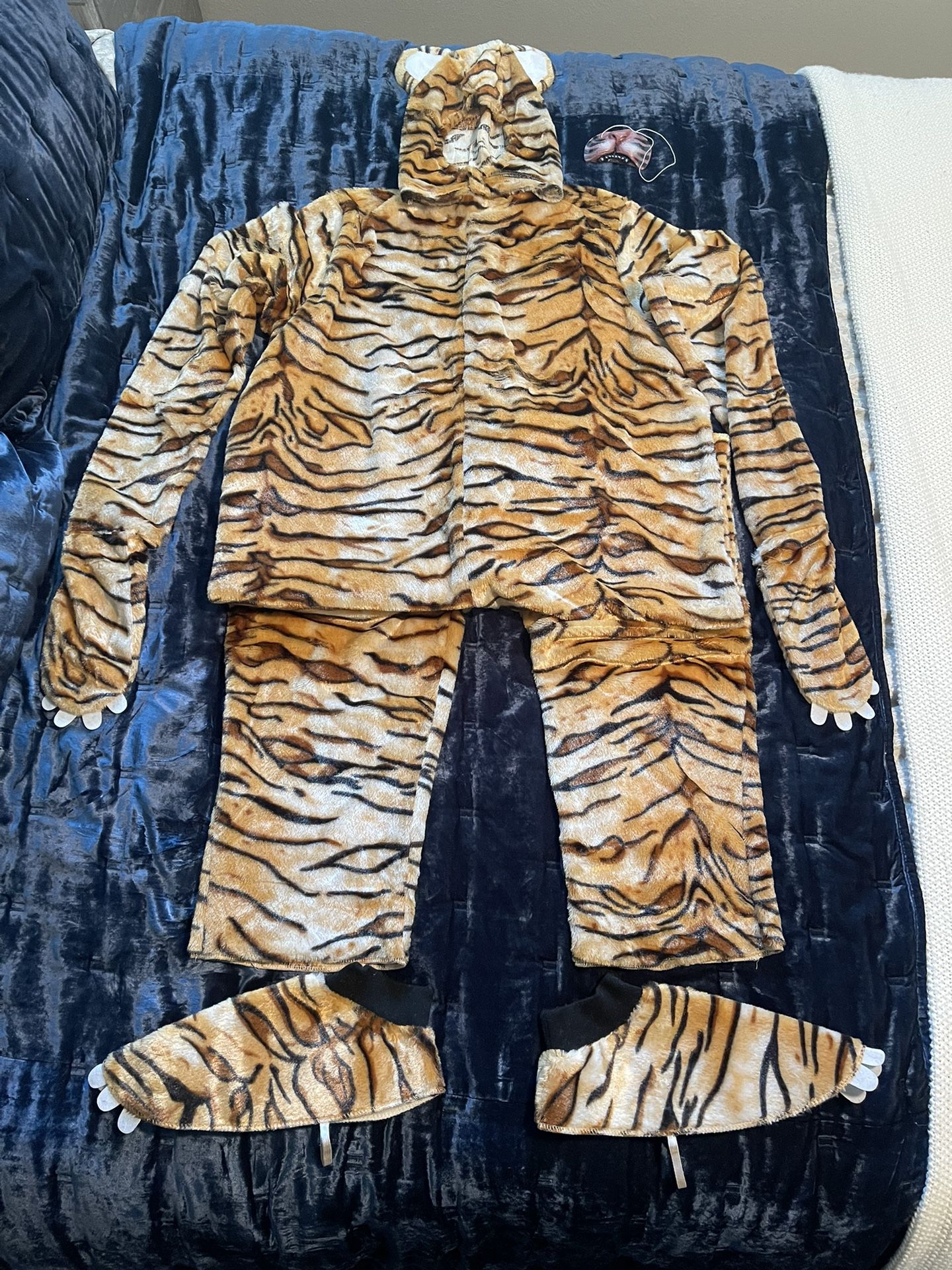 Adult Tiger Costume Set