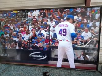 60 inch LG Smart Tv