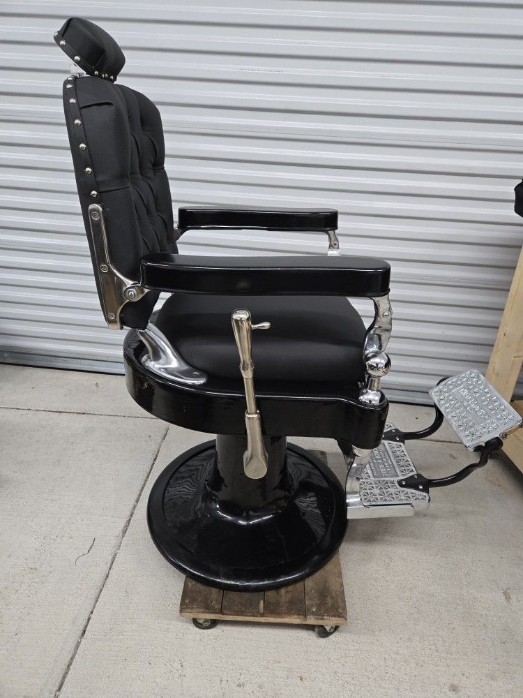 Antique Barber Chair 