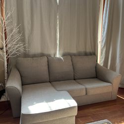 Reversible Sectional Couch