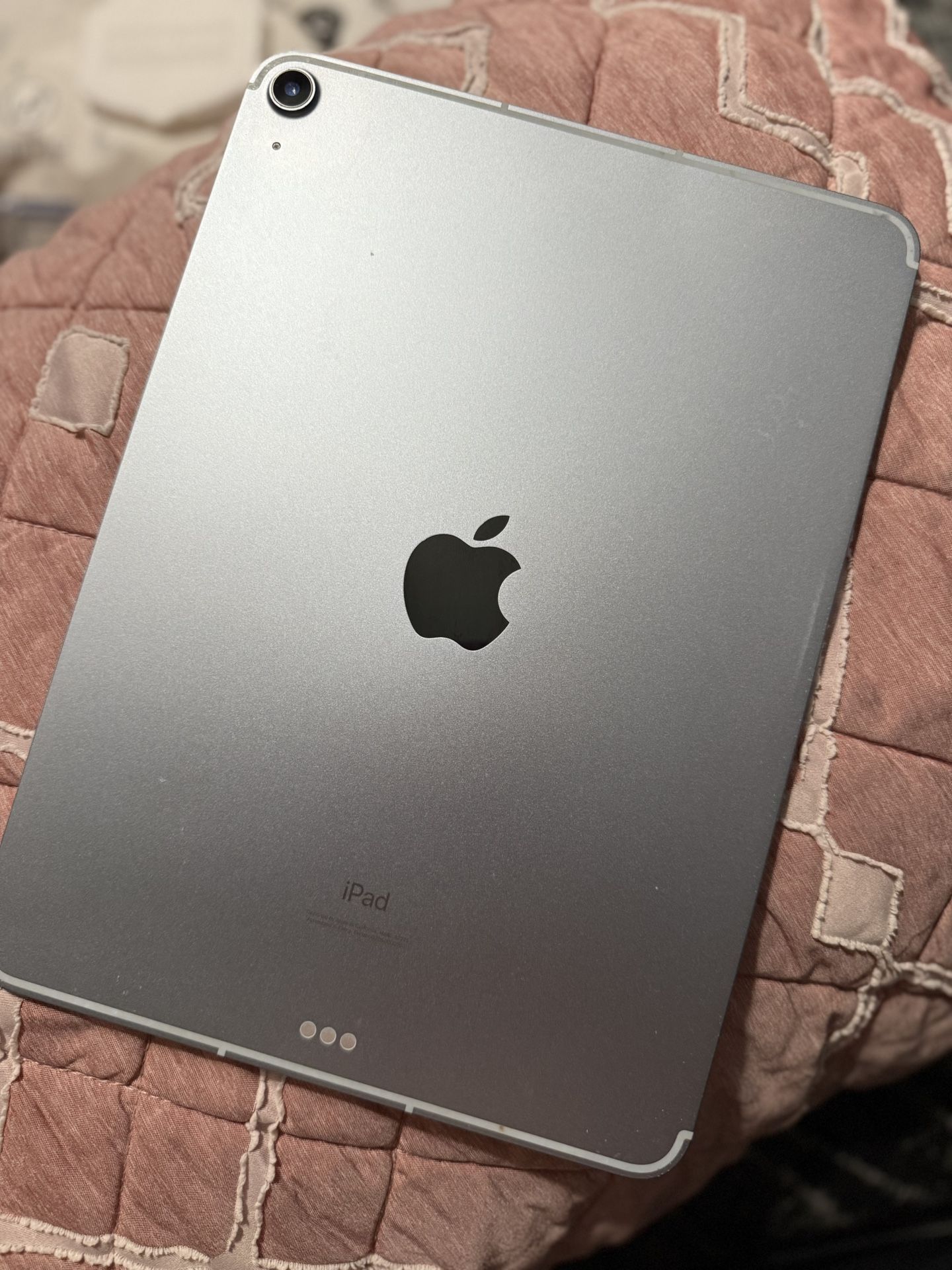 Apple iPad Air 4th Generation 