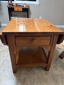 Solid Pine End Table