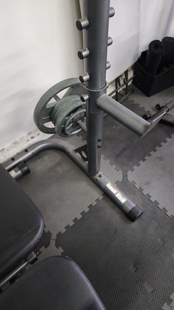 Gold´s Gym XRS 20 Olympic Workout Bench with Removable Preacher Pad Sports & Outdoors