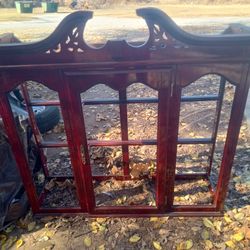 Curio Cabinet Topper(No Glass Pieces)