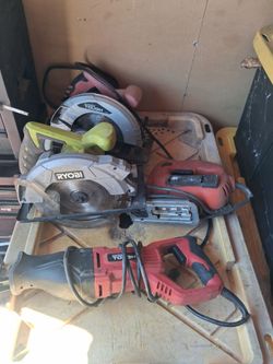 Bundle of power tools