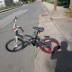 Mongoose BMX 20” – Serviced & Ready to Ride