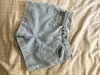 AMERICAN APPAREL HIGH WAISTED SHORTS SIZE 2
