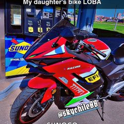 2021 250 Cc Motorcycle  $2000