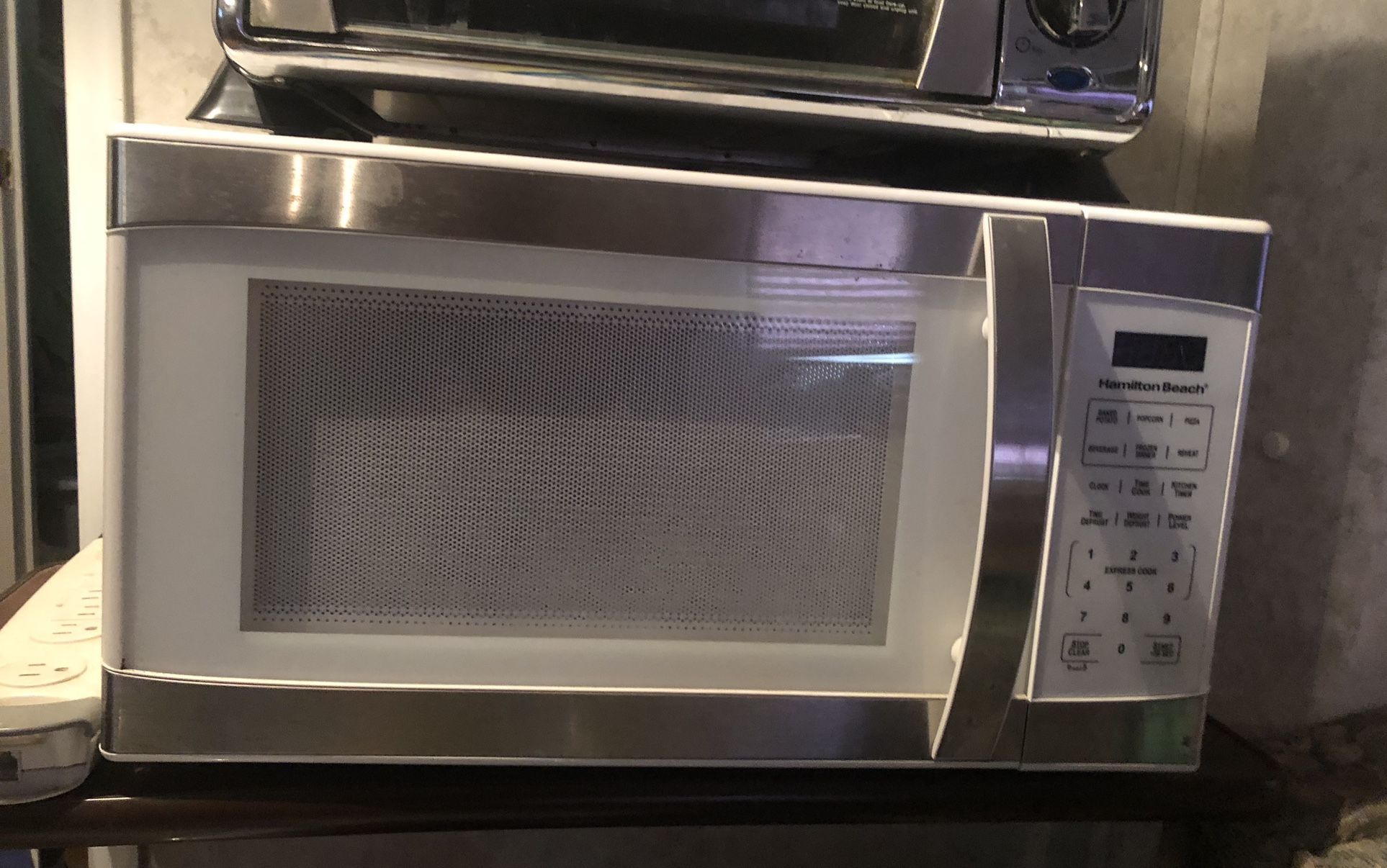 $50Hamilton Beach microwave