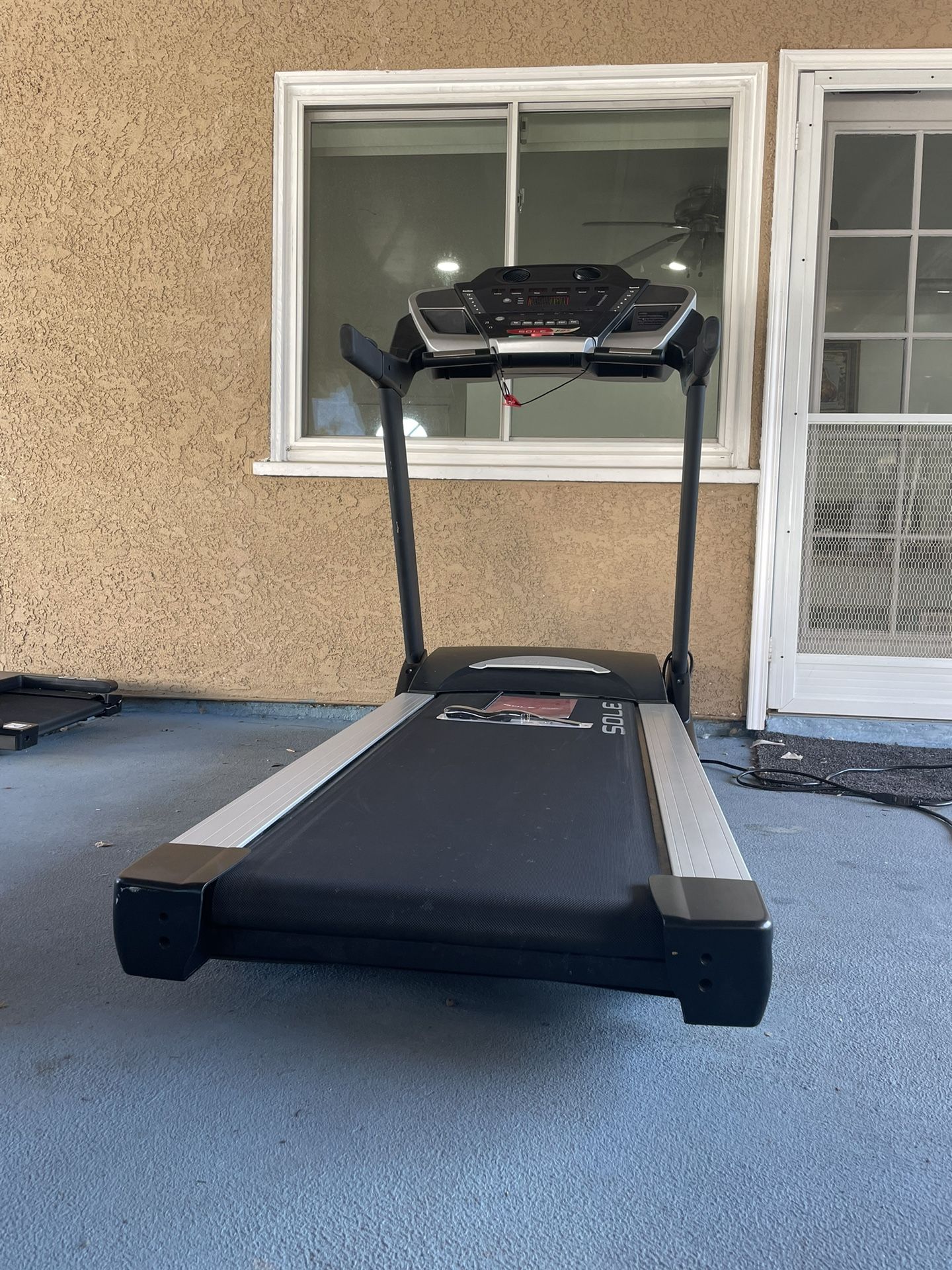 Treadmill