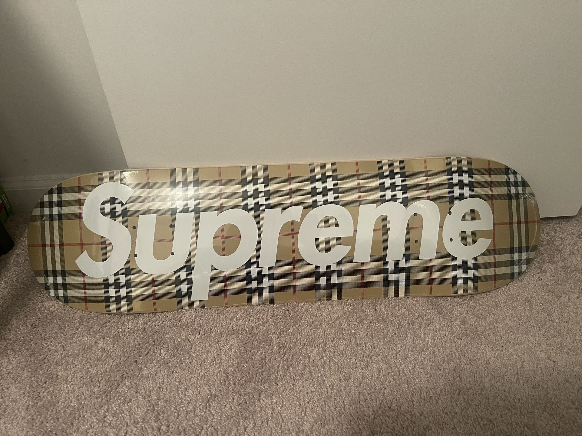 Supreme Burberry Skateboard
