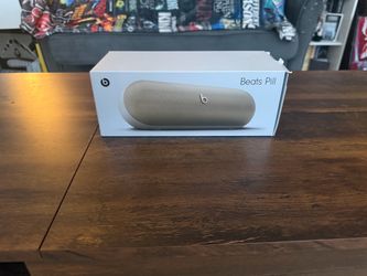 Champagne Beats Pill