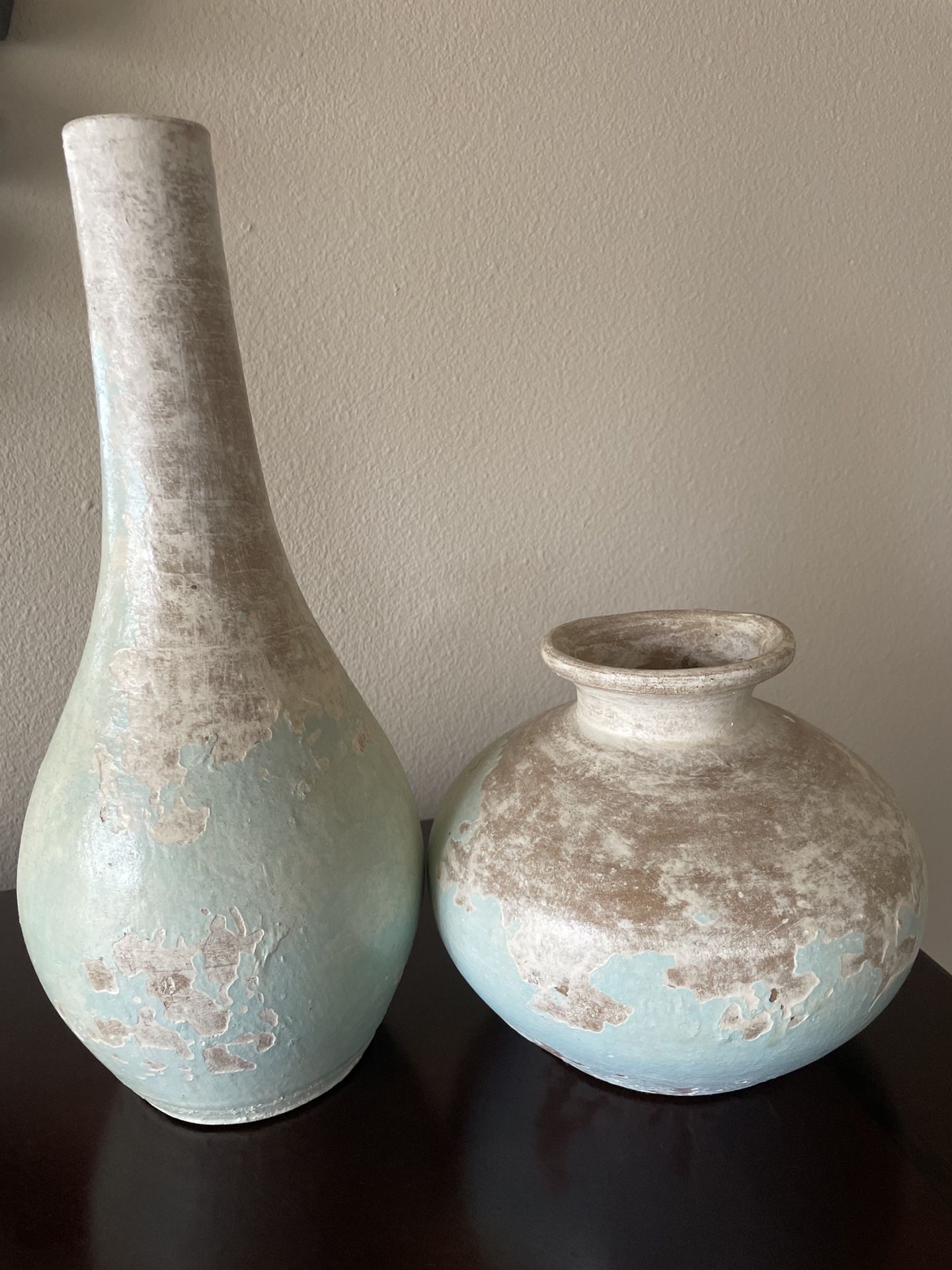 Decorative Tables Vases 