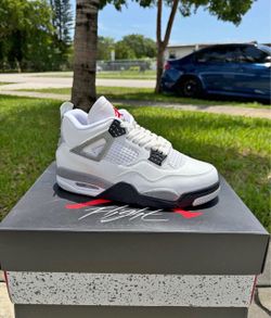Air Jordan 4 White Cement Sneakers