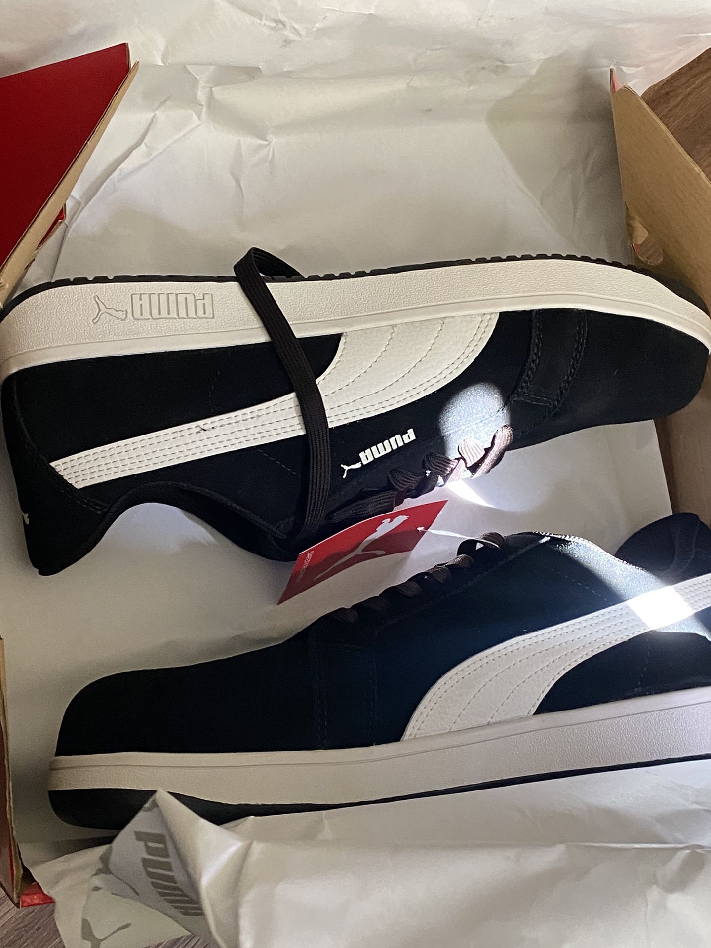 Puma Iconic Black Wide Low Comp Toe